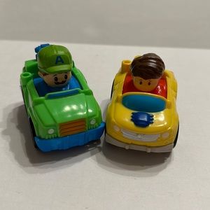 Little People Wheelies Helping City Tow and Yellow Muscle Car